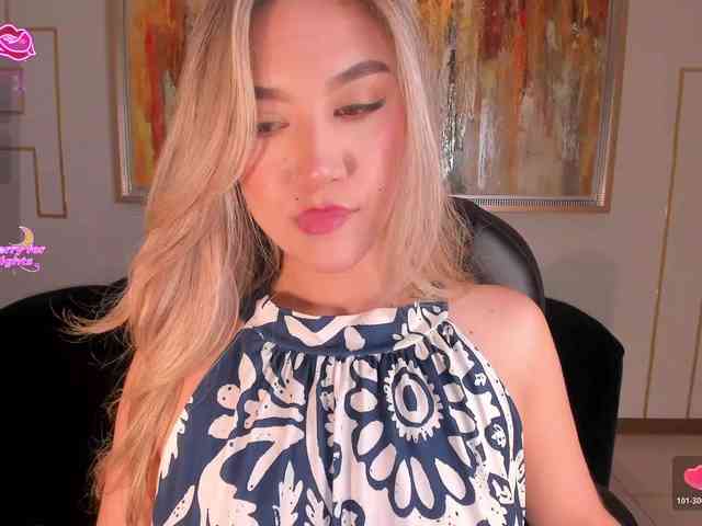 RebeccaHudson webcam