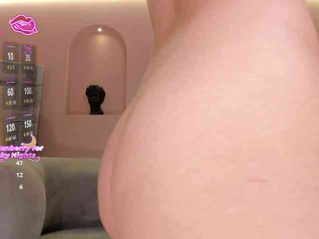 RebeccaHudson webcam