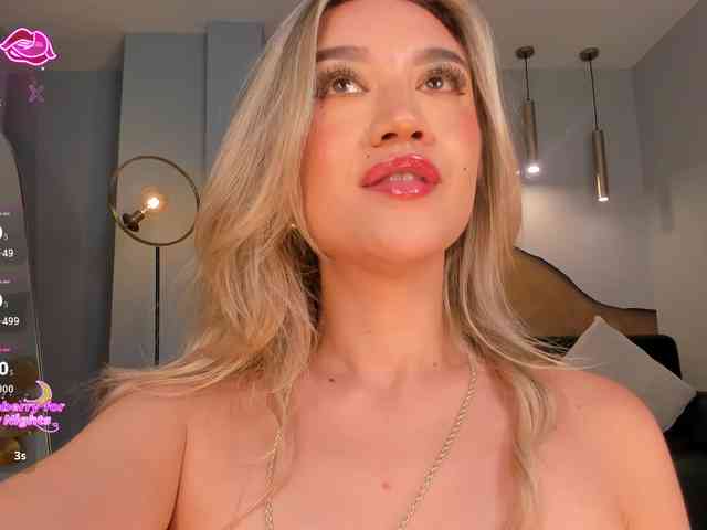 RebeccaHudson webcam