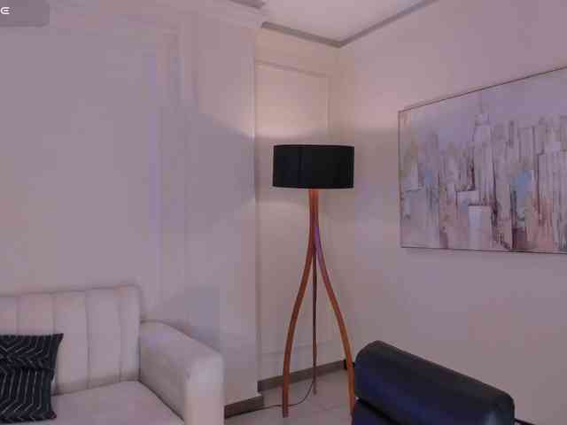 SussieCole webcam