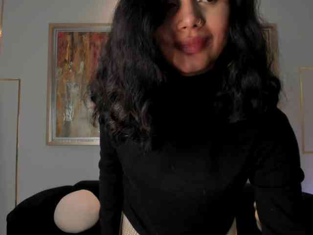 SussieCole webcam