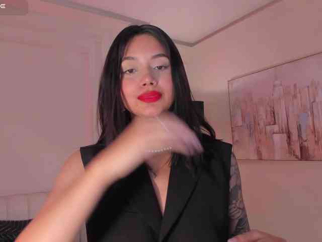 SussieCole webcam