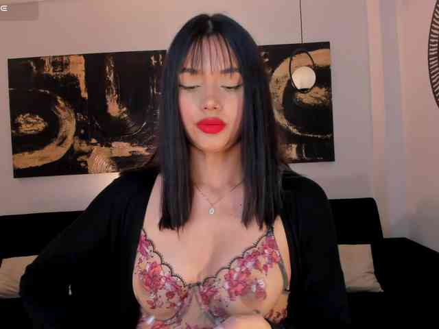 SussieCole webcam
