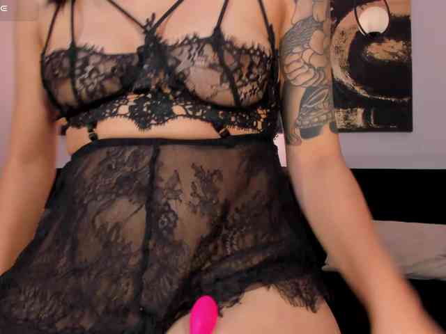 SussieCole webcam