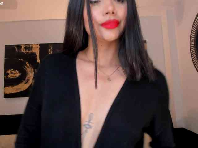 SussieCole webcam