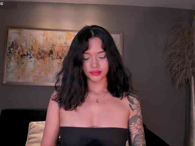 SussieCole webcam