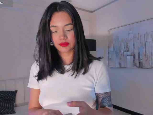 SussieCole webcam