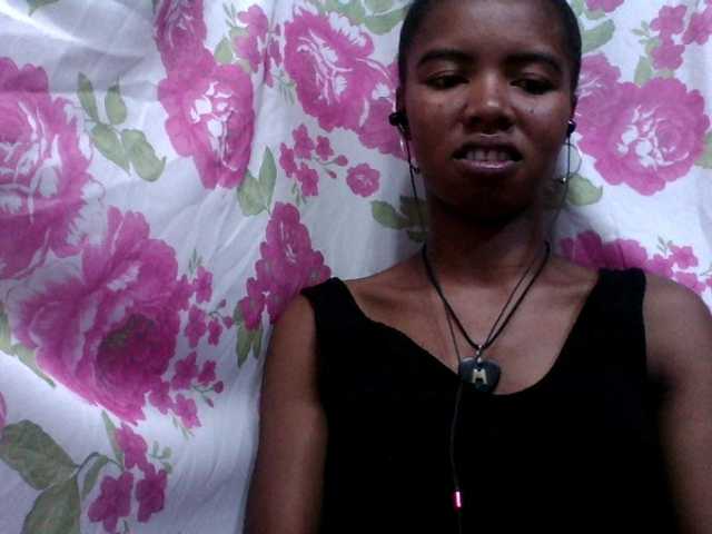 lydia11's BongaCams show and profile