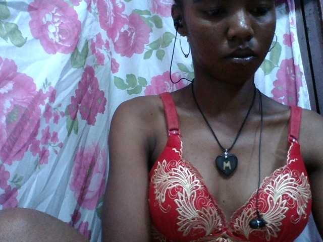 lydia11's BongaCams show and profile