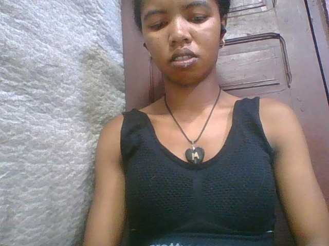 lydia11's BongaCams show and profile