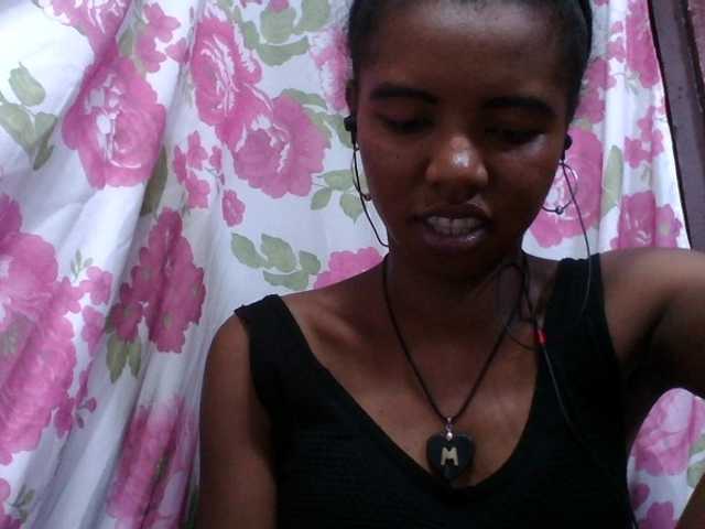 lydia11's BongaCams show and profile