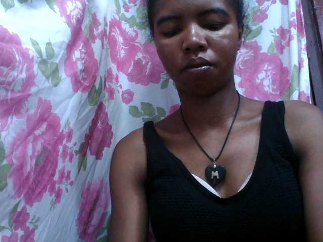 lydia11's BongaCams show and profile