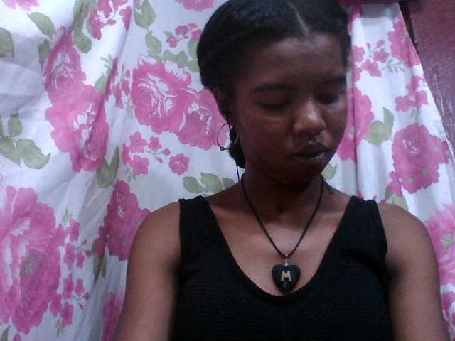 lydia11's BongaCams show and profile