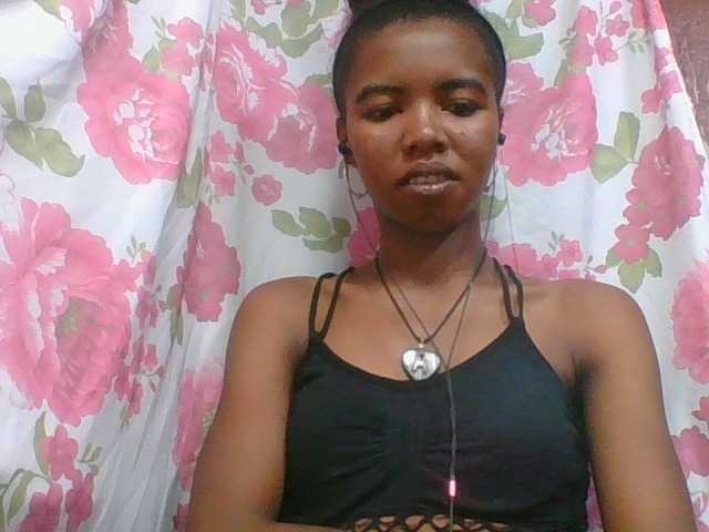 lydia11's BongaCams show and profile