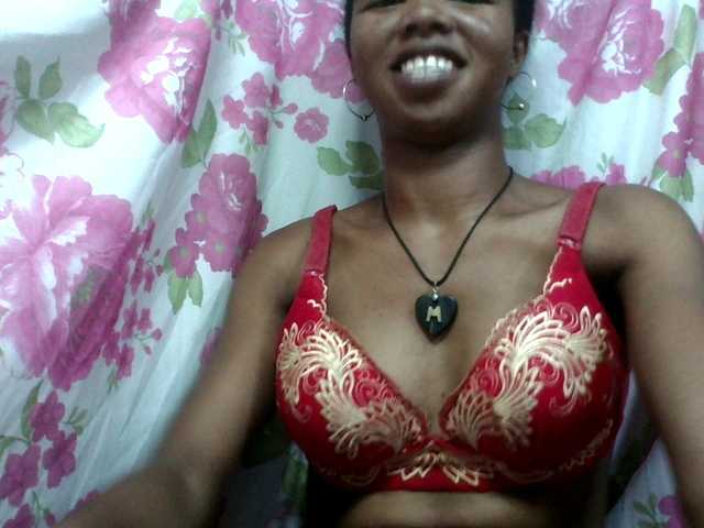 lydia11's BongaCams show and profile