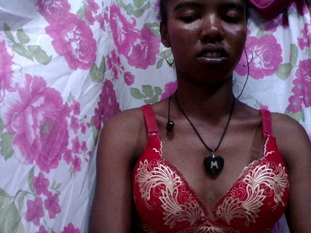 lydia11's BongaCams show and profile