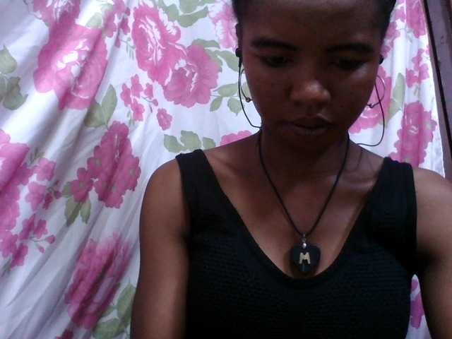 lydia11's BongaCams show and profile