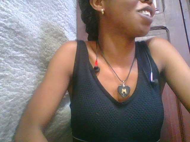 lydia11's BongaCams show and profile