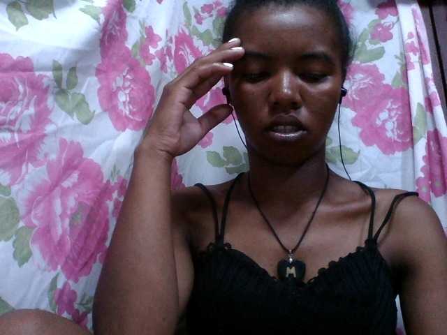 lydia11's BongaCams show and profile