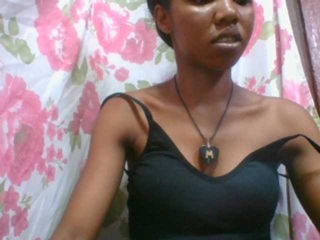 lydia11's BongaCams show and profile