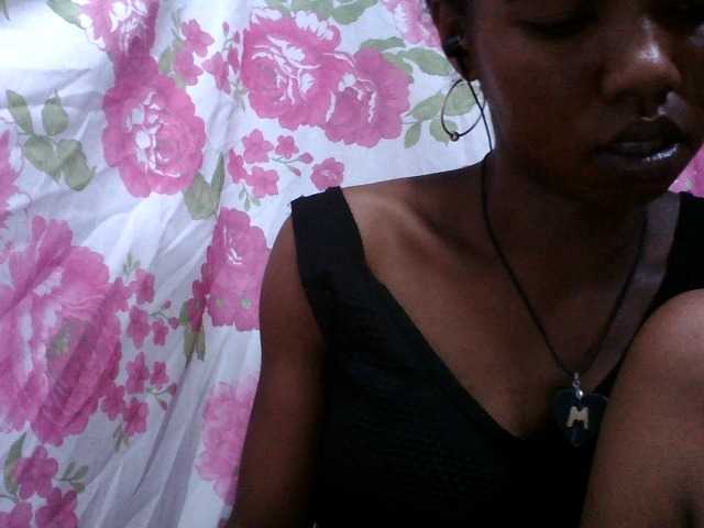 lydia11's BongaCams show and profile