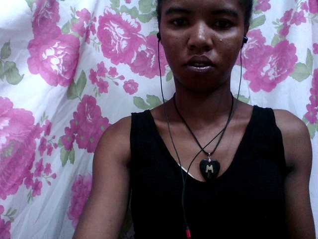 lydia11's BongaCams show and profile