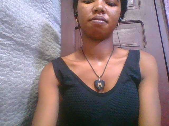 lydia11's BongaCams show and profile