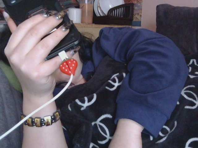 Medjik-lool's BongaCams show and profile