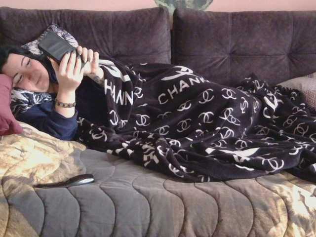 Medjik-lool's BongaCams show and profile