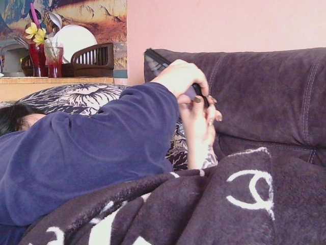 Medjik-lool's BongaCams show and profile