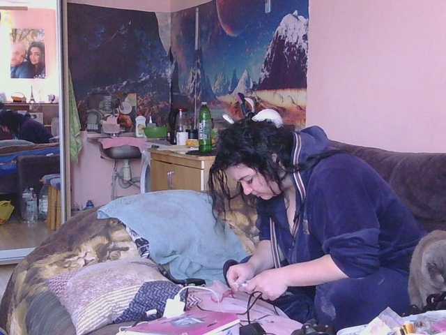 Medjik-lool's BongaCams show and profile