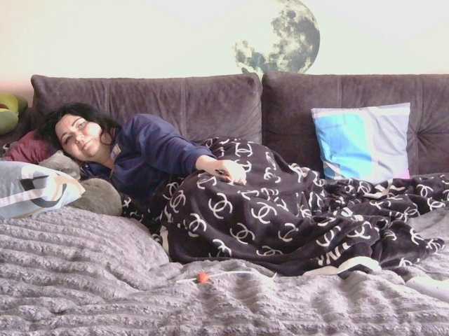 Medjik-lool's BongaCams show and profile