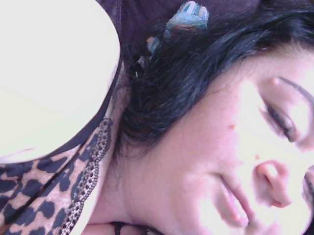 Medjik-lool's BongaCams show and profile