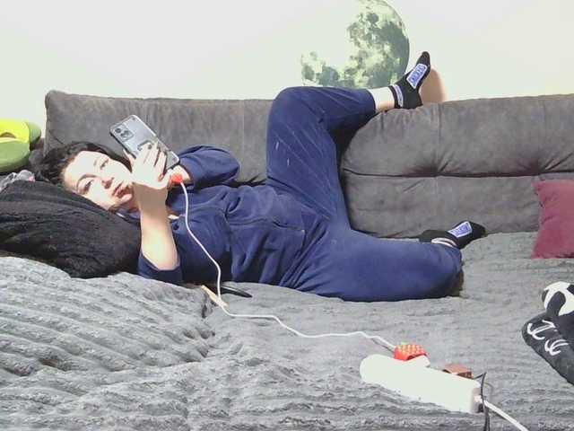 Medjik-lool's BongaCams show and profile