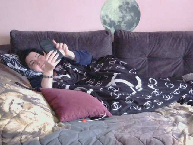 Medjik-lool's BongaCams show and profile