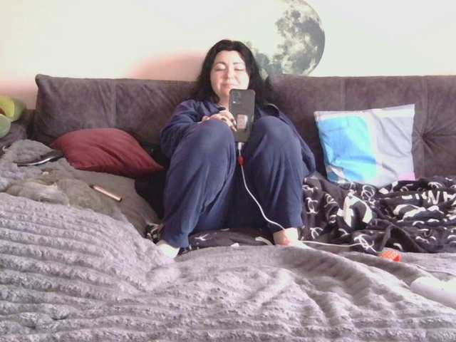 Medjik-lool's BongaCams show and profile