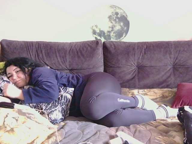 Medjik-lool's BongaCams show and profile