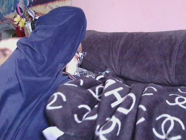 Medjik-lool's BongaCams show and profile