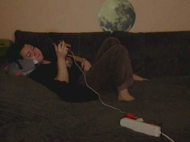 Medjik-lool's BongaCams show and profile