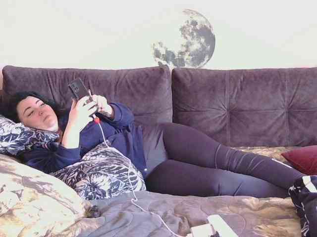 Medjik-lool Live Webcam on BongaCams