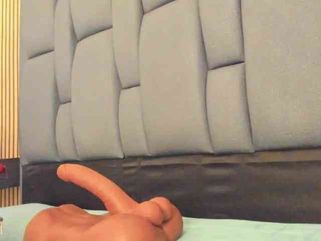 candela-collins webcam