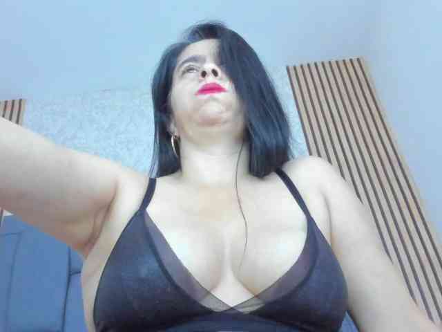 candela-collins webcam