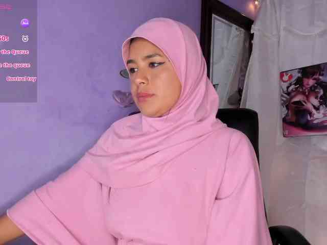 AliaAsad webcam