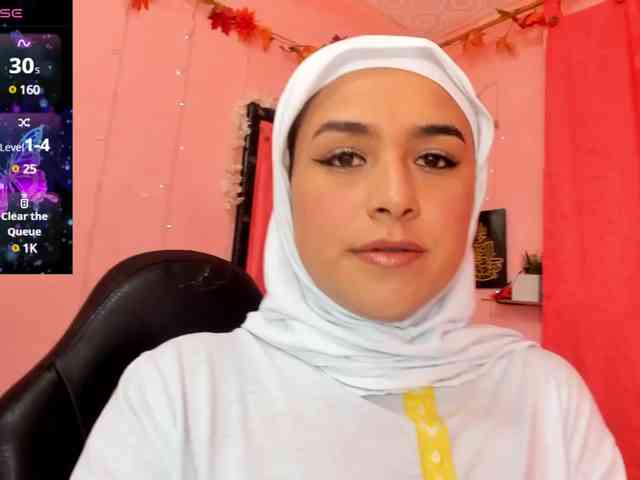 AliaAsad webcam