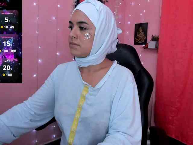AliaAsad webcam