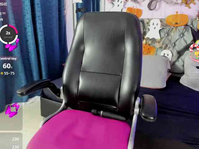 AliaAsad webcam