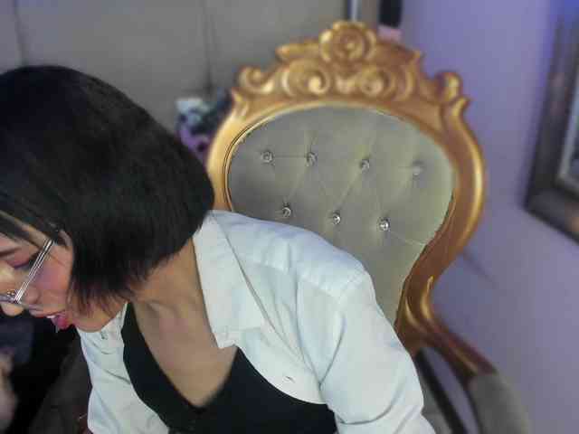 Eimyflorian Live Webcam on BongaCams