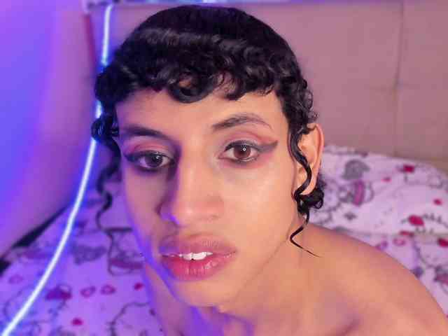 Eimyflorian Live Webcam on BongaCams