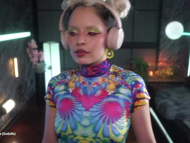 Alessa-Goreng's BongaCams show and profile