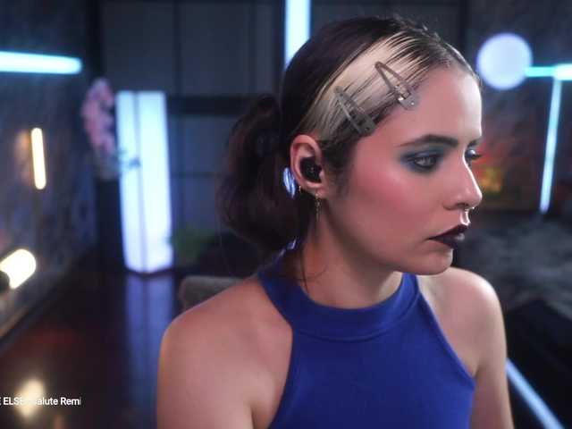 Alessa-Goreng's BongaCams show and profile